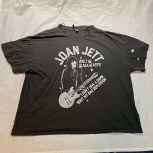 Joan Jett & The Blackhearts T-shirt, Women’s size large